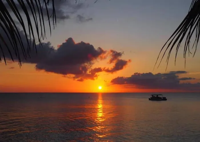 Beach Living At Island Pine Villas Blp